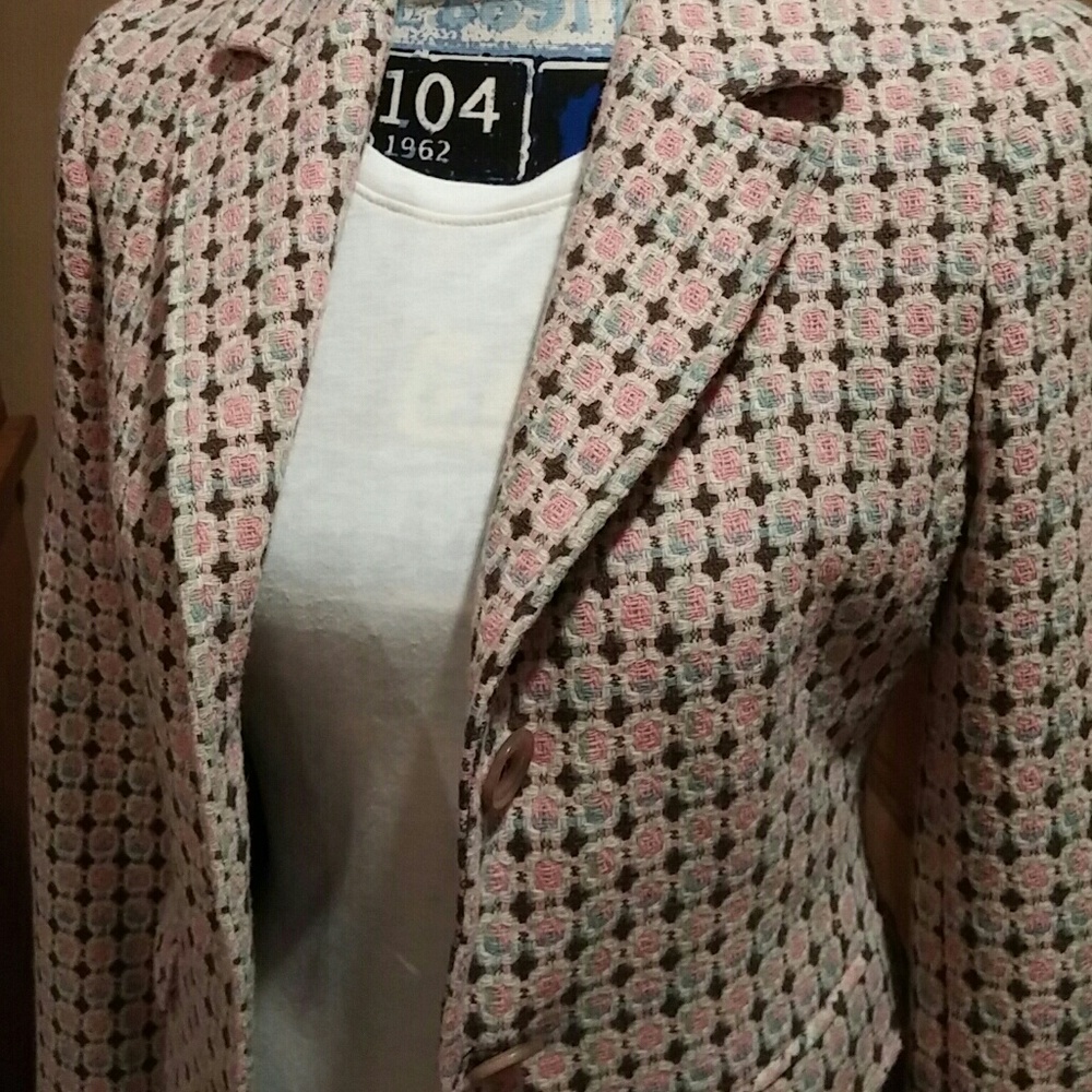 PINK AND GREY PATTERNED BLAZER